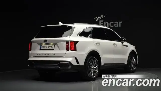 Kia Sorento 2020 — Фото 2/20