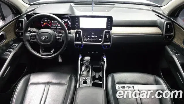 Kia Sorento 2020 — Фото 7/20