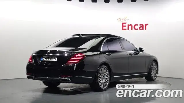 Mercedes-Benz S-Class 2019 — Фото 2/20