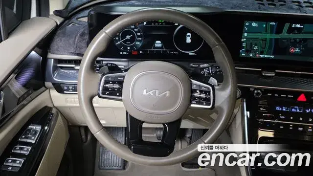 Kia Carnival 2022 — Фото 13/20