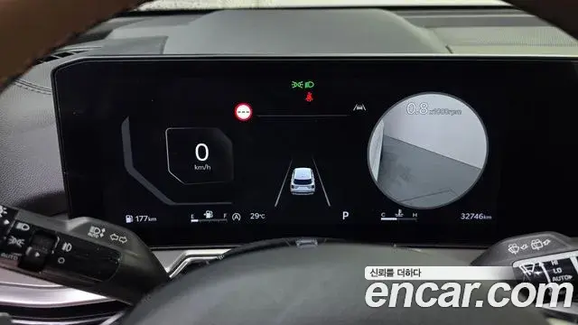 Kia Sorento 2024 — Фото 8/20