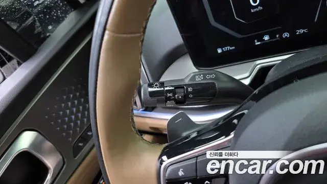 Kia Sorento 2024 — Photo 1/38