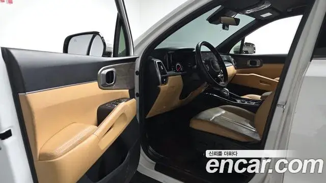 Kia Sorento 2022 — Şəkil 18/39