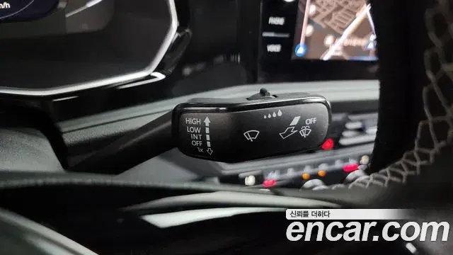 Volkswagen Jetta 2021 — Photo 19/35