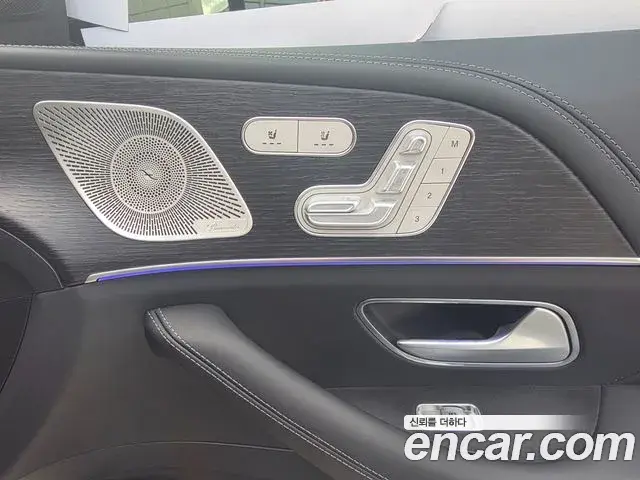 Mercedes-Benz GLE-Class 2026 — Фото 16/20