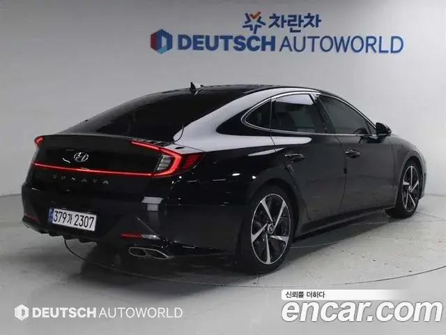 Hyundai Sonata 2022 — Фото 1/20