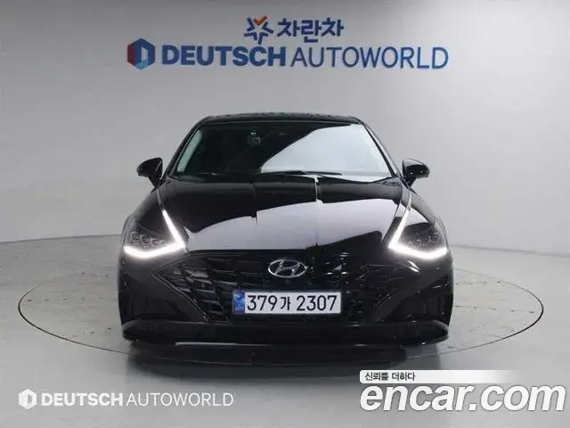 Hyundai Sonata 2022 — Фото 2/20
