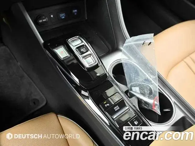 Hyundai Sonata 2022 — Фото 8/20