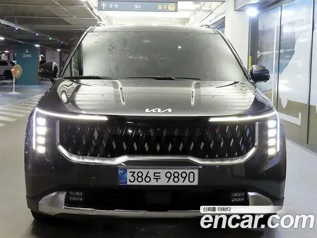 Kia Carnival 2025 — Photo 1/20
