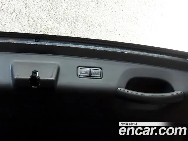 Kia Carnival 2025 — Photo 10/20