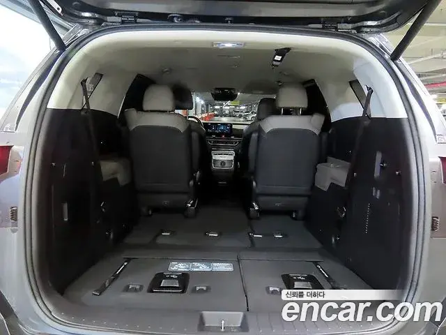 Kia Carnival 2025 — Photo 5/20