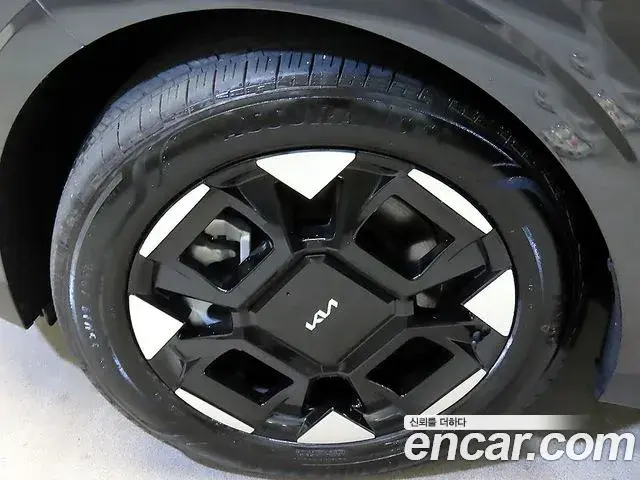 Kia Carnival 2025 — Photo 19/20