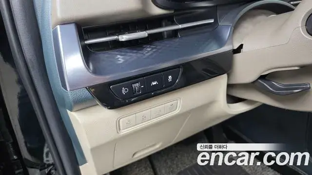 Kia Carnival 2021 — Photo 20/20