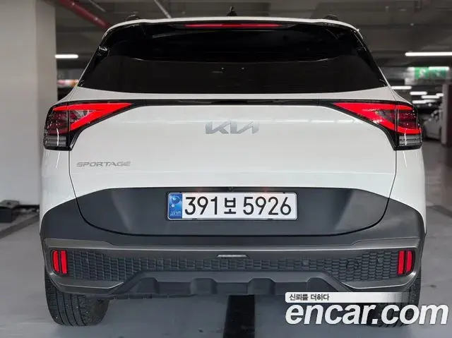 Kia Sportage 2021 — Фото 3/20