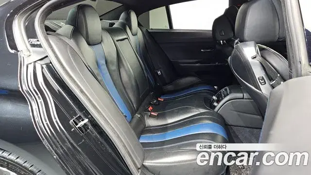 BMW 6 Series 2018 — Фото 12/20