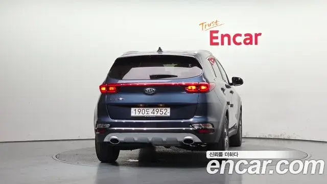 Kia Sportage The Bold 2020 — Фото 4/20