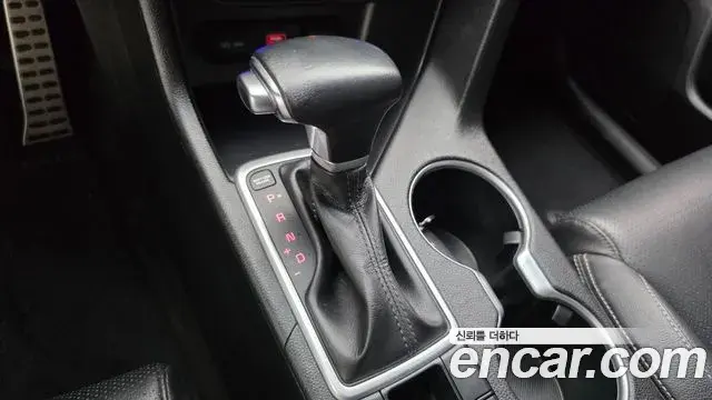 Kia Sportage The Bold 2020 — Фото 9/20