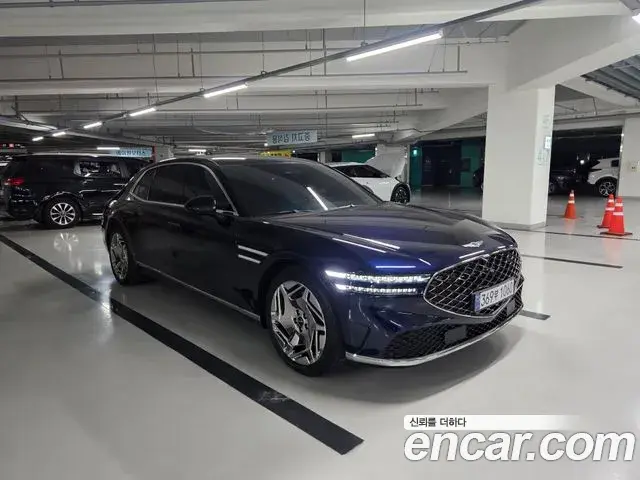 Genesis G90 2022 — Photo 6/20