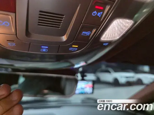 Genesis G90 2022 — Photo 14/20