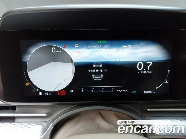 Kia Carnival 2022 — Photo 8/20