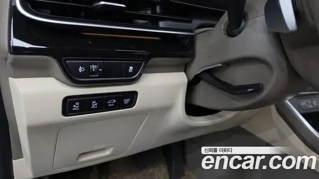 Kia Carnival 2024 — Şəkil 40/40