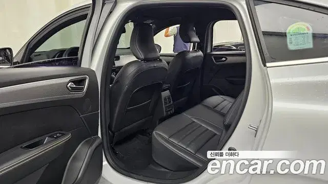 Renault Samsung Arkana 2024 — Фото 12/20