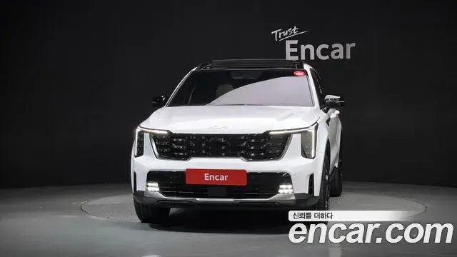 Kia Sorento 2023 — Фото 2/20
