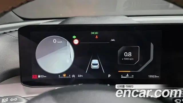 Kia Sorento 2023 — Фото 6/20