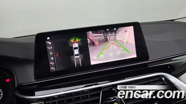 BMW 5 Series 2019 — Фото 14/20