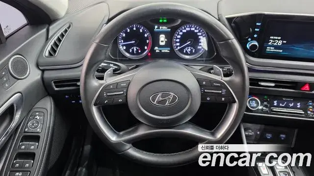 Hyundai Sonata 2022 — Фото 14/20