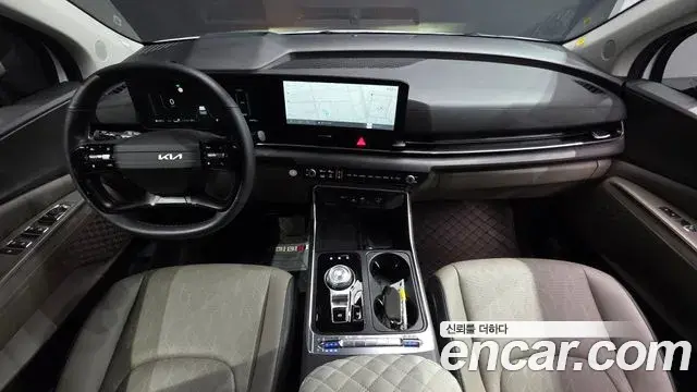 Kia Carnival 2025 — Photo 7/20