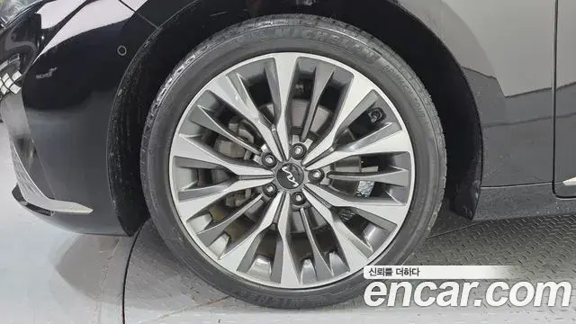 Kia K8 2021 — Photo 5/20