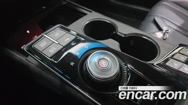 Kia K8 2021 — Photo 9/20