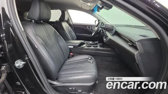 Kia K8 2021 — Photo 10/20