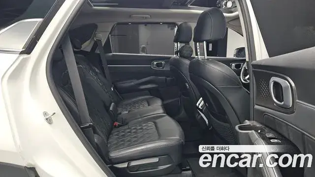 Kia Sorento 2020 — Фото 11/20