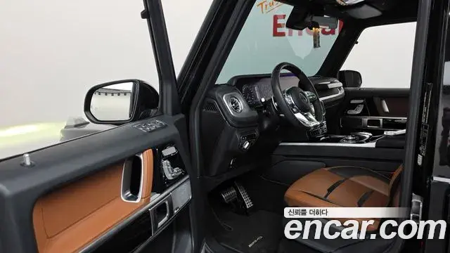 Mercedes-Benz G-Class 2019 — Фото 10/20