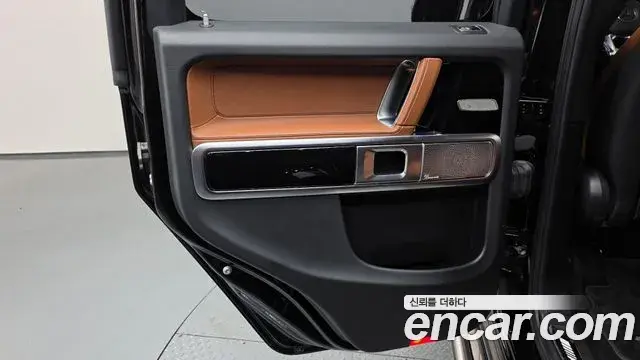Mercedes-Benz G-Class 2019 — ფოტო 12/38