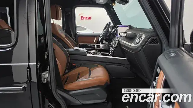 Mercedes-Benz G-Class 2019 — ფოტო 30/38