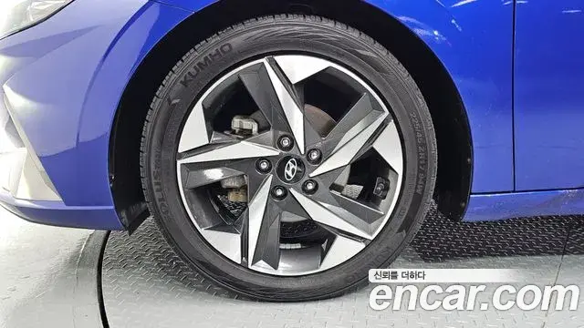 Hyundai Avante 2020 — Фото 5/20