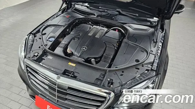 Mercedes-Benz S-Class 2018 — Фото 6/20