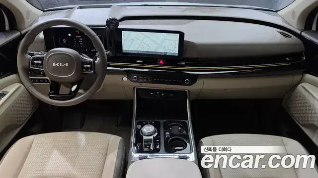 Kia Carnival 2025 — ფოტო 34/38