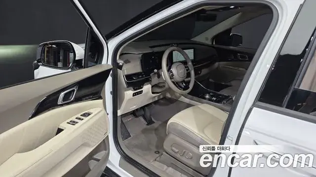 Kia Carnival 2025 — ფოტო 11/38