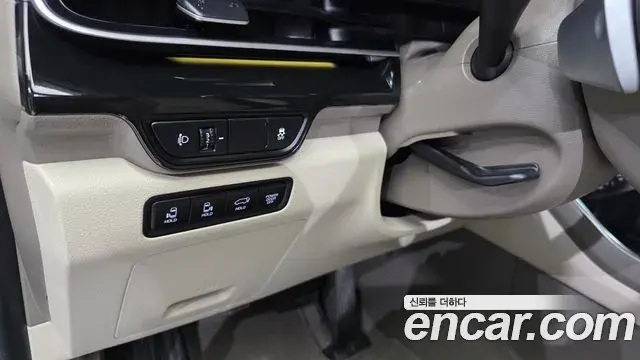 Kia Carnival 2025 — ფოტო 3/38