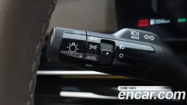 Kia Carnival 2025 — ფოტო 29/38