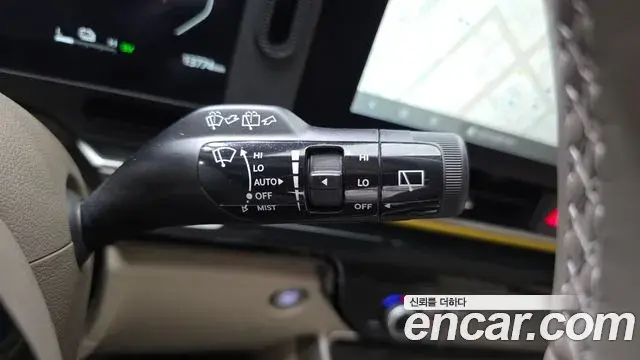 Kia Carnival 2025 — ფოტო 33/38