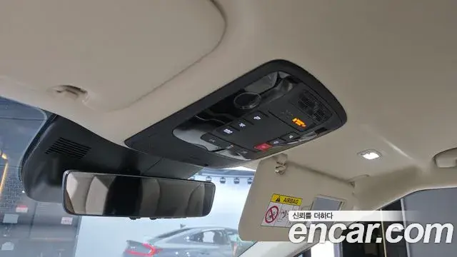 Kia Carnival 2025 — ფოტო 26/38
