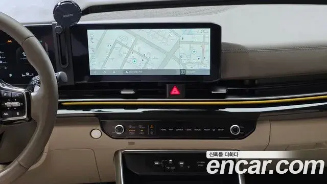 Kia Carnival 2025 — ფოტო 35/38