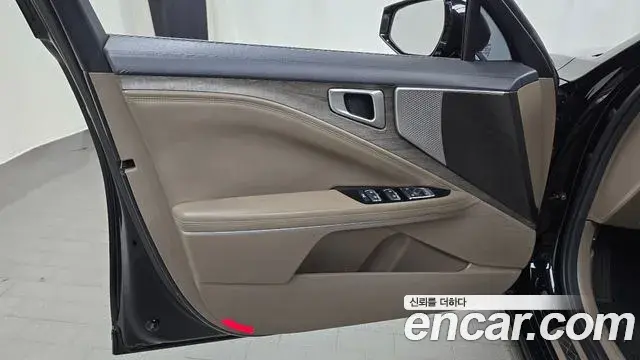 Kia K8 2021 — Şəkil 14/32