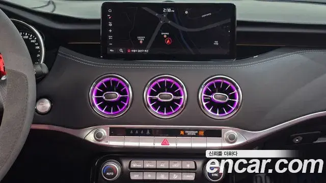 Kia Stinger 2020 — Фото 14/20
