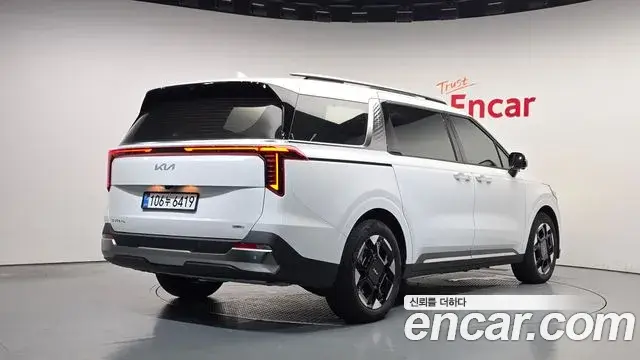 Kia Carnival 2025 — ფოტო 4/35